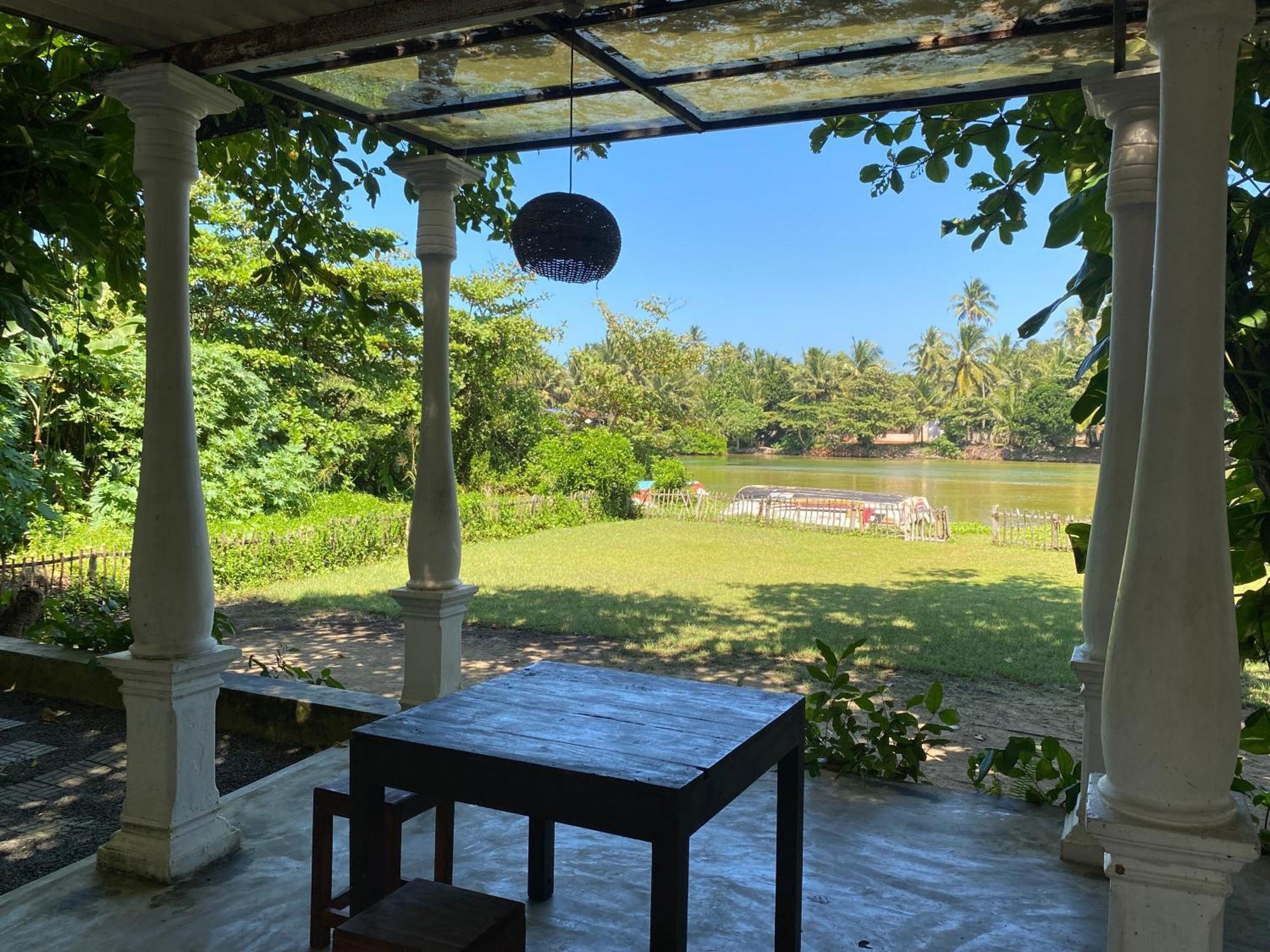 Lake House Hikka ヒッカドゥワ エクステリア 写真